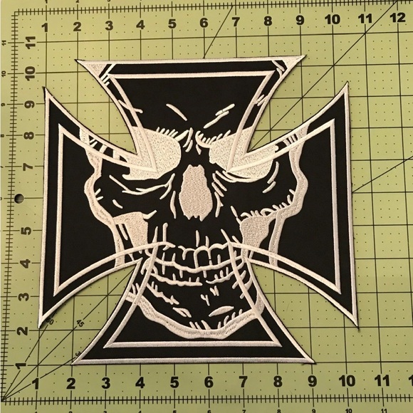 Skull Cross Back Patch Biker Iron or Sew on Patch Biker Sew on Patch - Picture 4 of 4